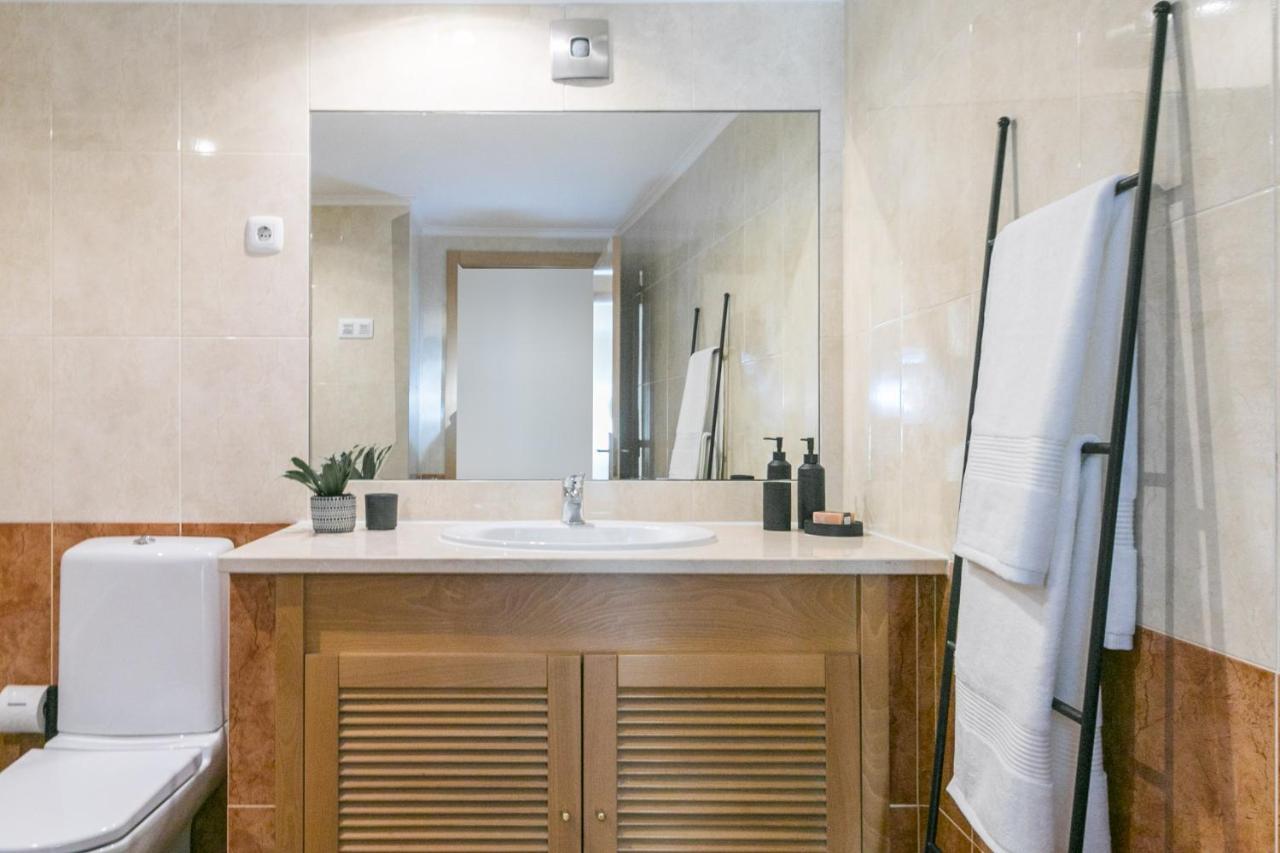 Ferienwohnung Premium Flat In Upscale Area, Balcony, Parking Lissabon Exterior foto