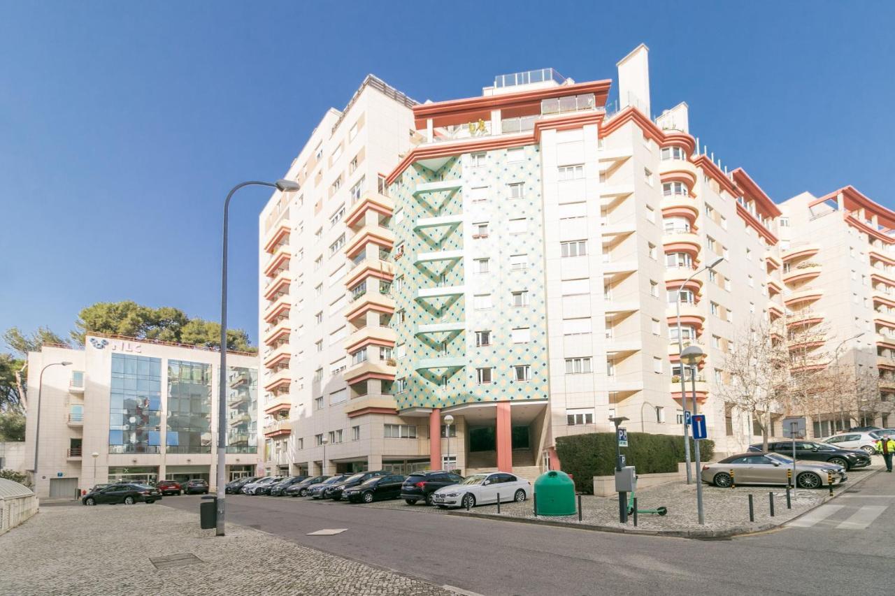 Ferienwohnung Premium Flat In Upscale Area, Balcony, Parking Lissabon Exterior foto