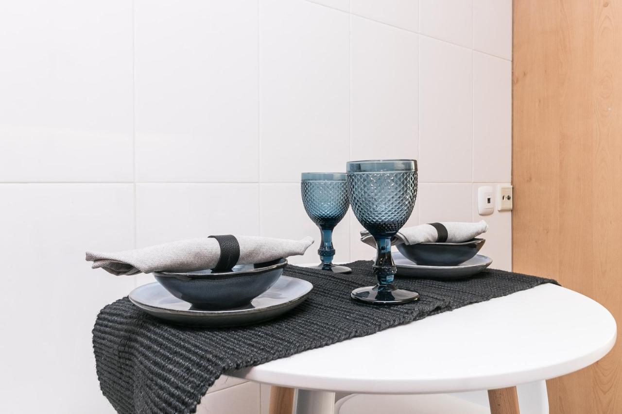 Ferienwohnung Premium Flat In Upscale Area, Balcony, Parking Lissabon Exterior foto