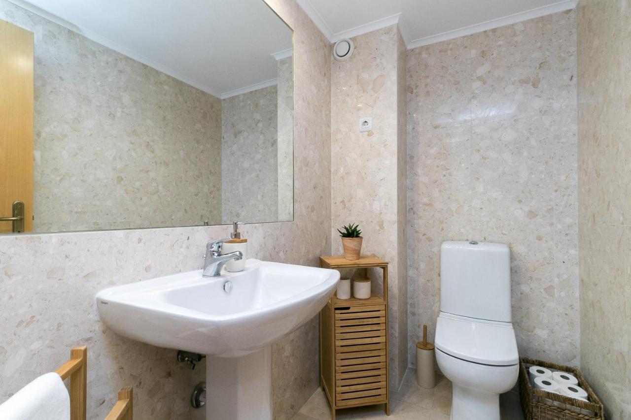 Ferienwohnung Premium Flat In Upscale Area, Balcony, Parking Lissabon Exterior foto